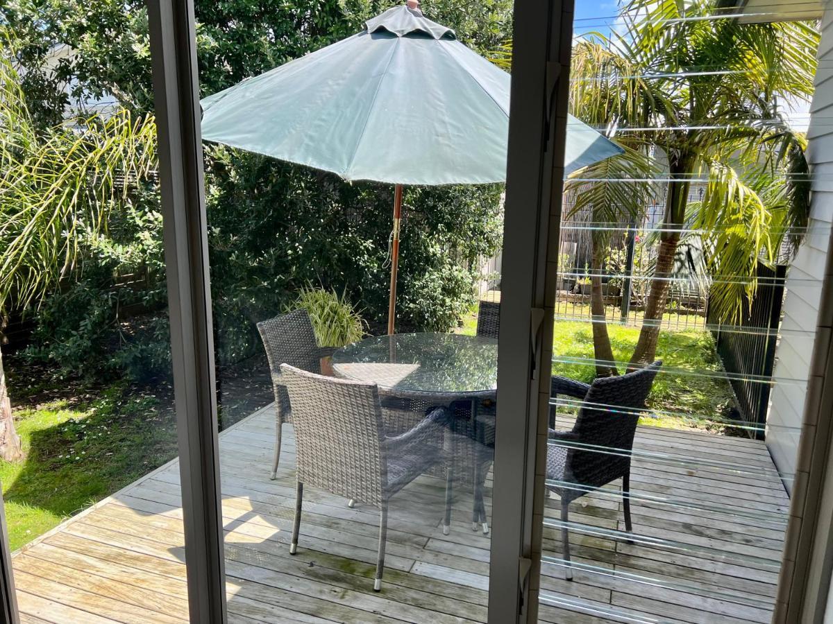 Jennie'S In Whitianga Bed and Breakfast Buitenkant foto